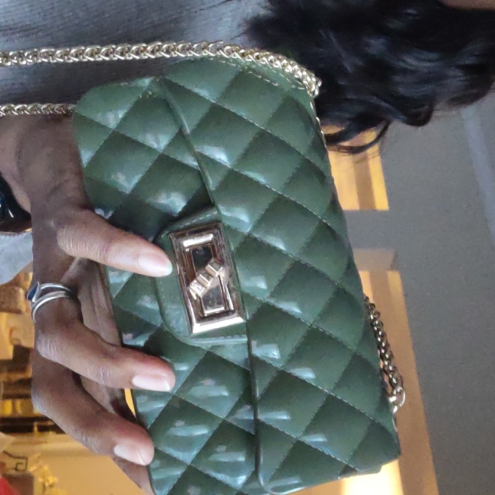 Green Quilted Patterned Jelly Bag With Shoulder Chain